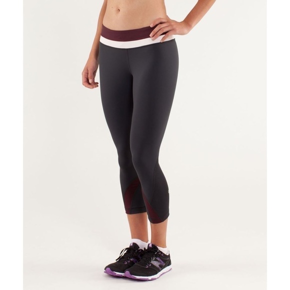 LULULEMON Run: Inspire Crop II Deep Coal/Bordeaux Workout Leggings 4 - Picture 1 of 7